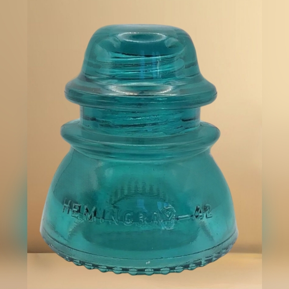 VINTAGE HEMINGWAY 42 HEAVY DUTY ELECTRICAL GLASS INSULATOR AQUA MARINE MADE USA - Picture 2 of 5